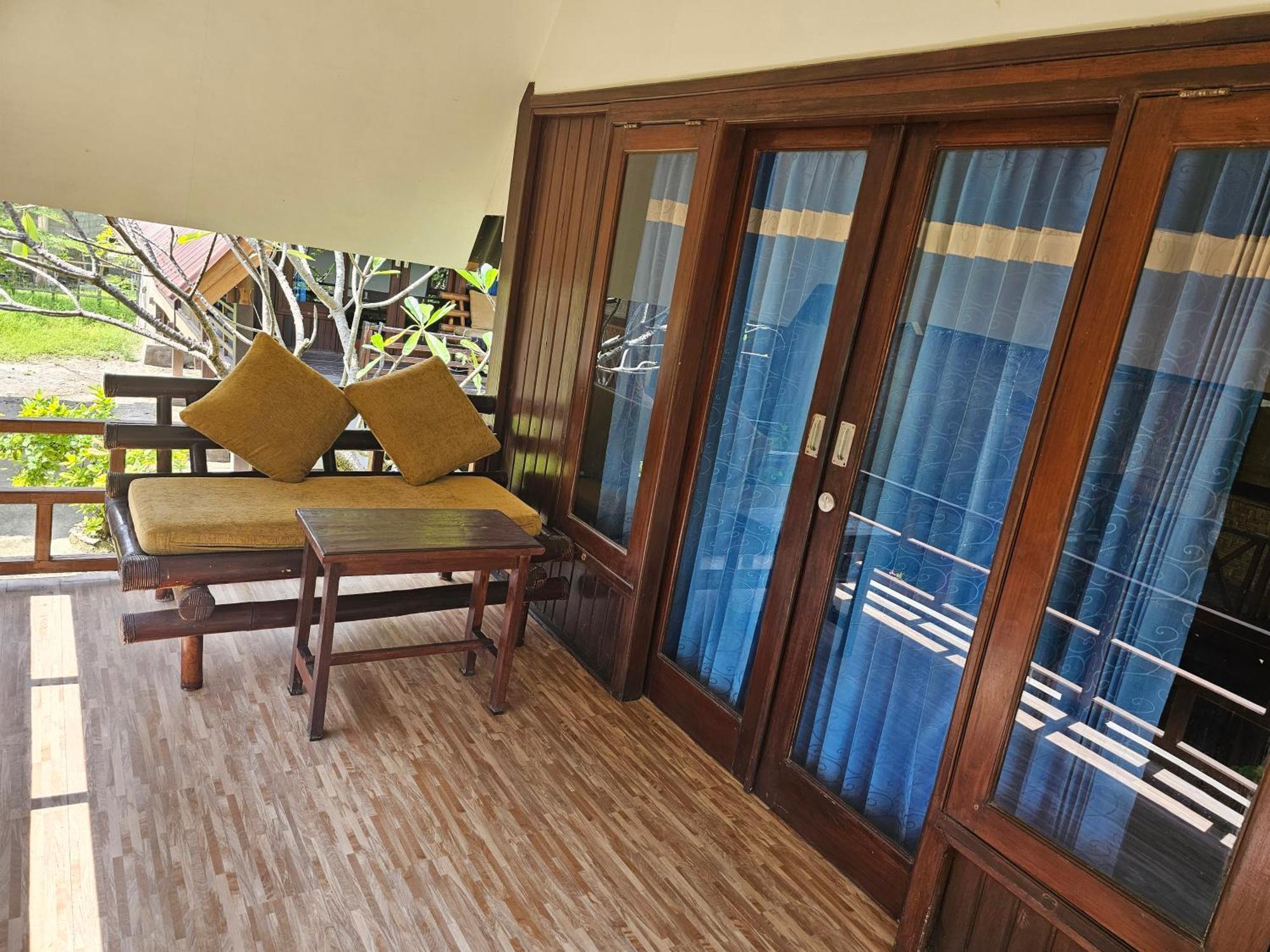 Bluecoral Bungalows Гили-Мено Экстерьер фото