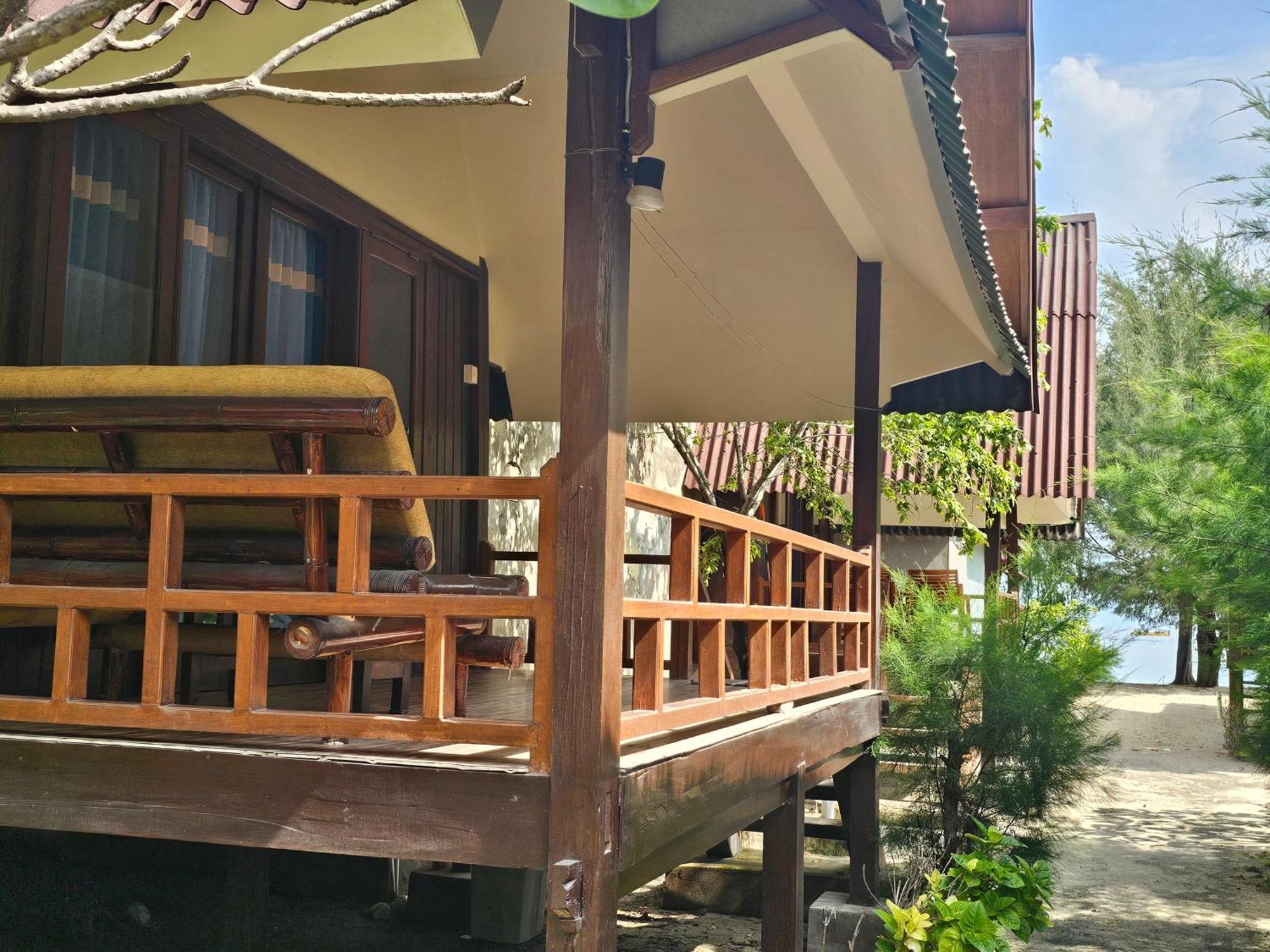 Bluecoral Bungalows Гили-Мено Экстерьер фото